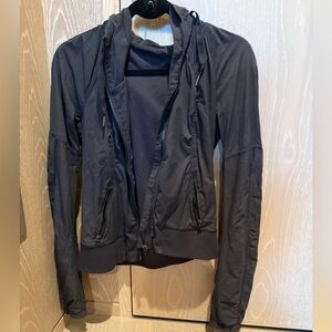 Lululemon hoodie jacket size 4